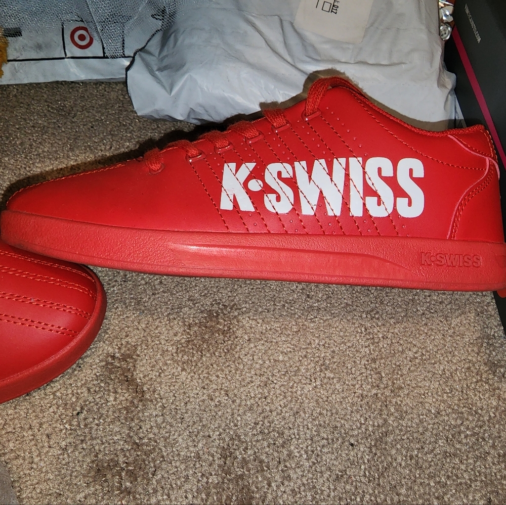 Women's sneakers